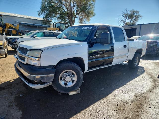 CHEVROLET SILVERADO 2004 with VIN 1GCGC23U24F240962 - Photo from auction