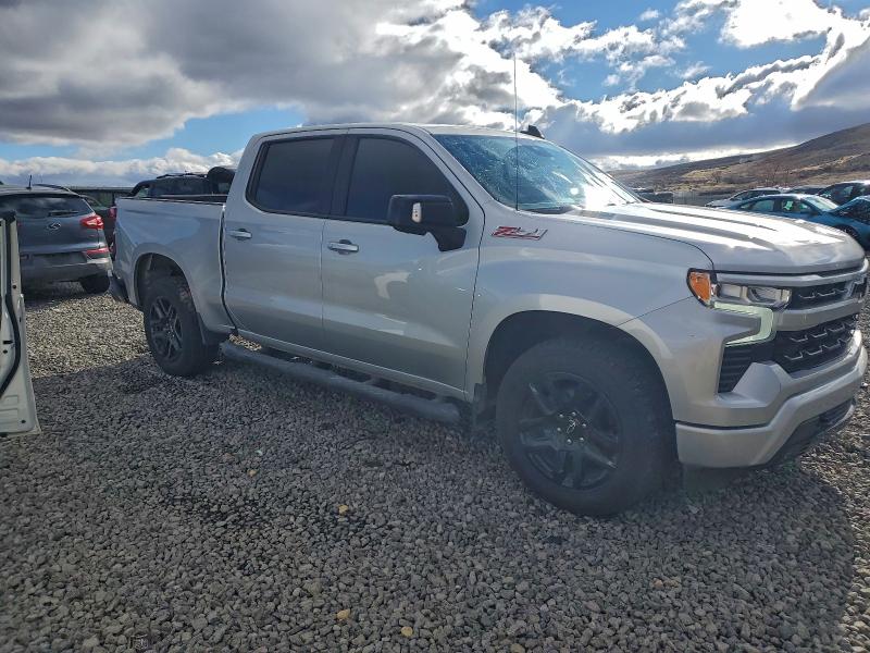 Photo 4 from auction – 2022 CHEVROLET SILVERADO with VIN 3GCUDEET1NG529708