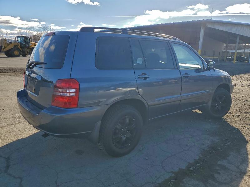 Photo 3 from auction – 2003 TOYOTA HIGHLANDER with VIN JTEGF21A830084567