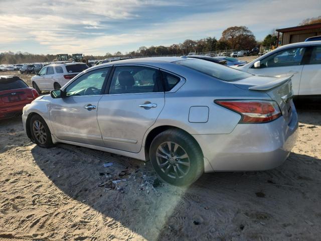 Photo 2 from auction – 2015 NISSAN ALTIMA 2.5 with VIN 1N4AL3AP2FC588277