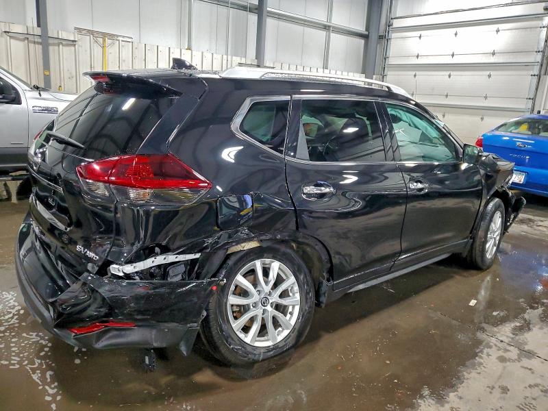Photo 3 from auction – 2018 NISSAN ROGUE S with VIN 5N1AT2MV2JC705570