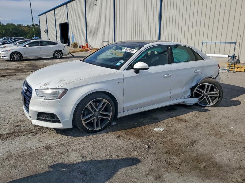 AUDI A3 PREMIUM 2018 with VIN WAUJ8GFF4J1011173 - Photo from auction