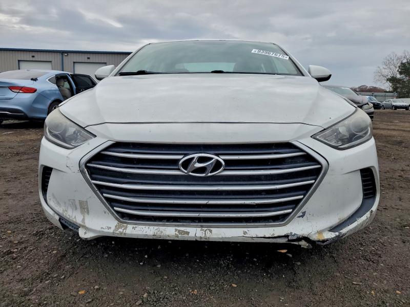 Photo 5 from auction – 2017 HYUNDAI ELANTRA SE with VIN 5NPD74LF4HH197211