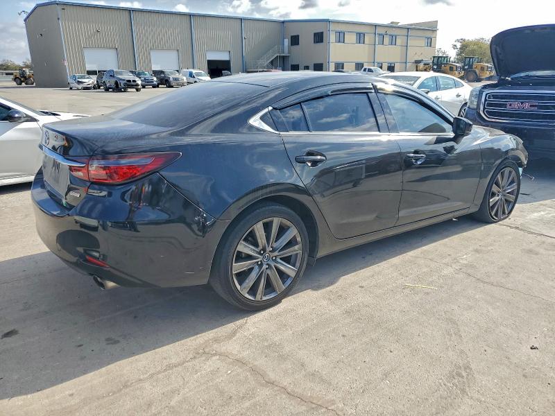 Photo 3 from auction – 2018 MAZDA 6 TOURING with VIN JM1GL1VM8J1330407