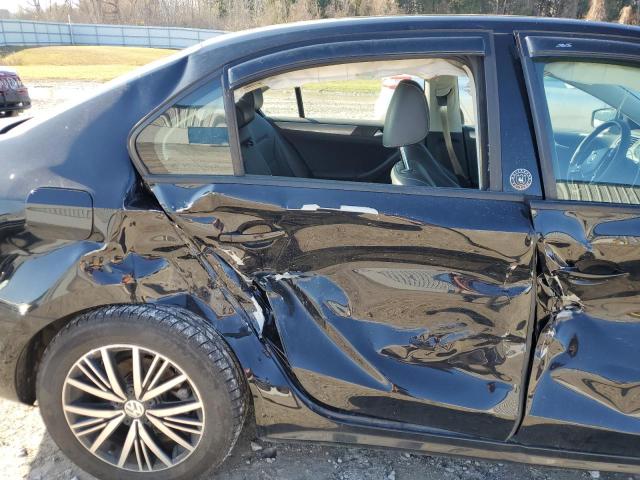 Photo 10 from auction – 2018 VOLKSWAGEN JETTA SE with VIN 3VWDB7AJ0JM216583