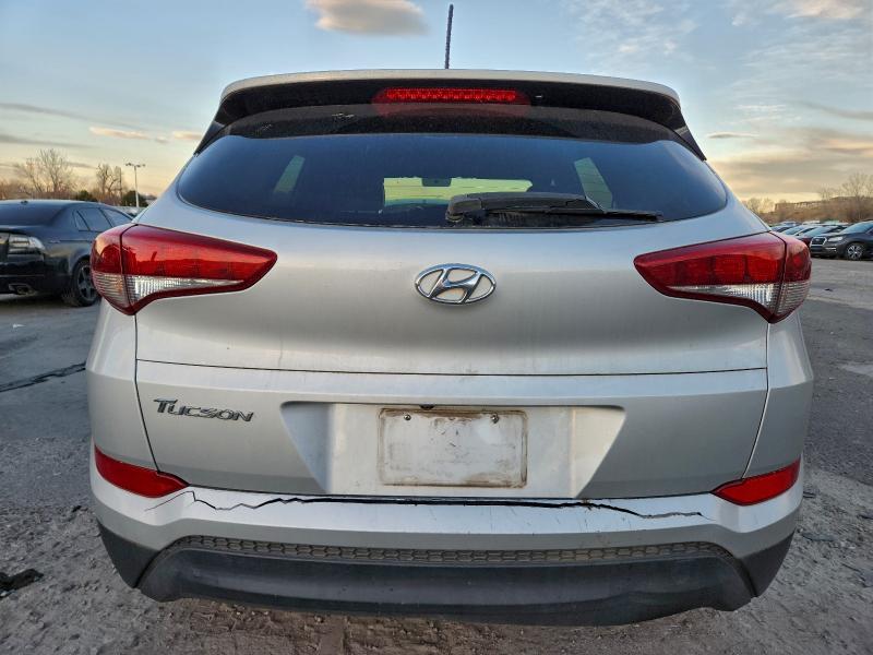 Photo 6 from auction – 2017 HYUNDAI TUCSON LIM with VIN KM8J33A40HU273406