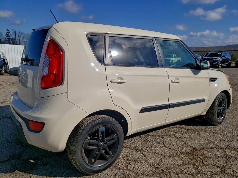 Photo 3 from auction – 2013 KIA SOUL with VIN KNDJT2A64D7766062