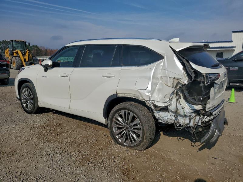 Photo 2 from auction – 2020 TOYOTA HIGHLANDER with VIN 5TDFARAHXLS003408