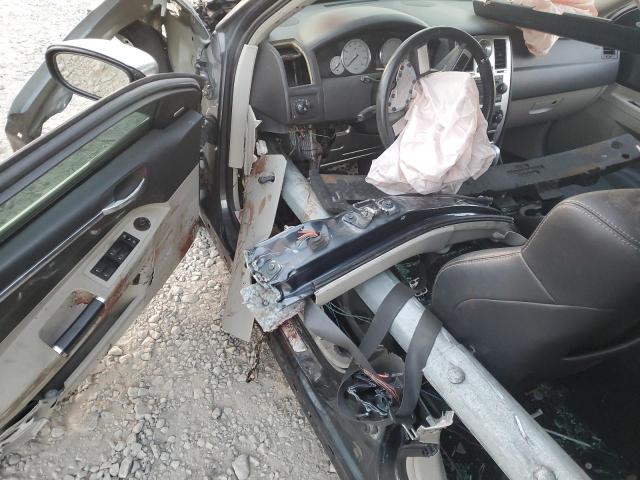 Photo 8 from auction – 2007 CHRYSLER 300C with VIN 2C3KA63H77H896303