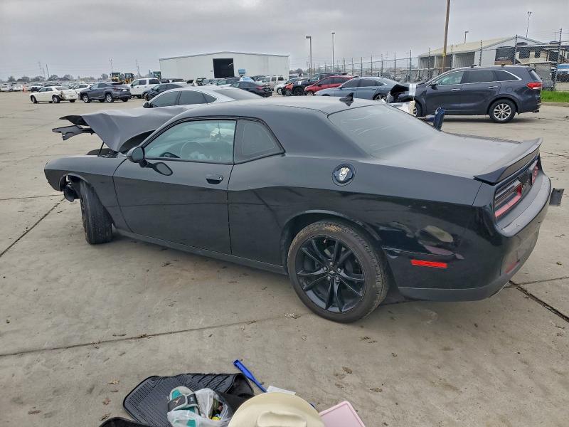 Photo 2 from auction – 2018 DODGE CHALLENGER with VIN 2C3CDZAG8JH131860