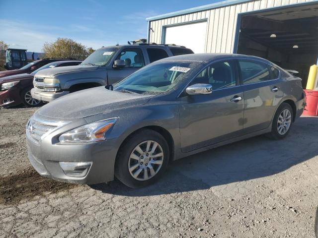 NISSAN ALTIMA 2.5 2015 with VIN 1N4AL3AP7FC451934 - Photo from auction