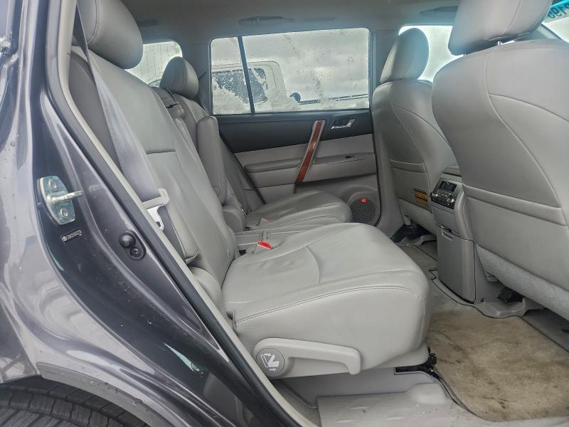Photo 11 from auction – 2010 TOYOTA HIGHLANDER with VIN 5TDDK3EH5AS022506