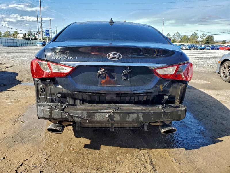 Photo 6 from auction – 2011 HYUNDAI SONATA SE with VIN 5NPEC4AC3BH200521
