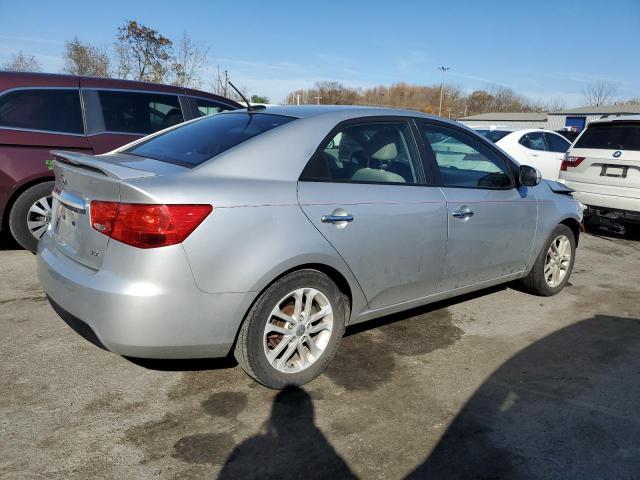 Photo 3 from auction – 2011 KIA FORTE EX with VIN KNAFU4A20B5405297