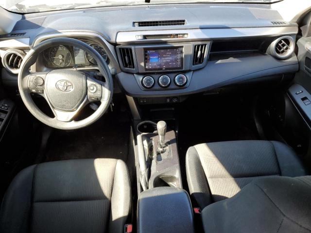 Photo 8 from auction – 2017 TOYOTA RAV4 LE with VIN JTMZFREV0HJ721813