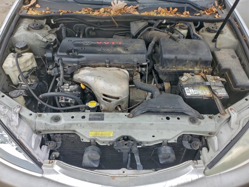 Photo 11 from auction – 2004 TOYOTA CAMRY LE with VIN 4T1BE30K74U917587