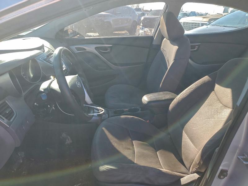 Photo 7 from auction – 2011 HYUNDAI ELANTRA GL with VIN 5NPDH4AE4BH052264