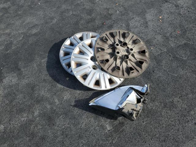 Photo 13 from auction – 2006 CHRYSLER TOWN & COU with VIN 1A4GP44RX6B568807