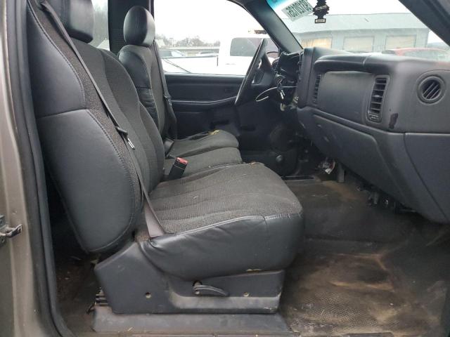 Photo 10 from auction – 2002 CHEVROLET SILVERADO with VIN 1GCEK14V92Z241145