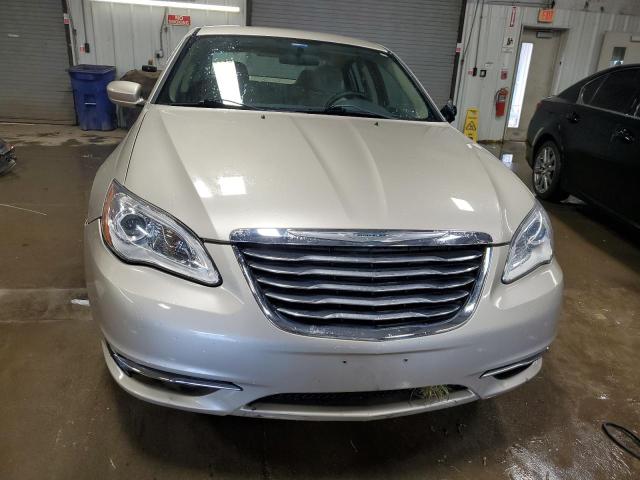 Photo 5 from auction – 2014 CHRYSLER 200 TOURIN with VIN 1C3CCBBB5EN107641