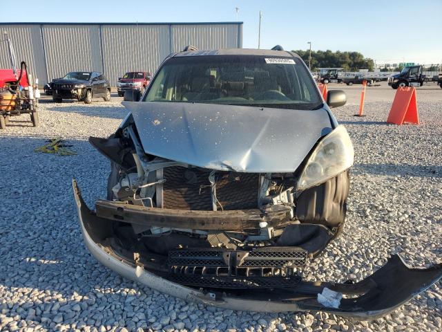 Photo 5 from auction – 2004 TOYOTA SIENNA CE with VIN 5TDZA23C74S219742