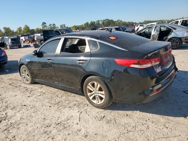 Photo 2 from auction – 2016 KIA OPTIMA LX with VIN 5XXGT4L37GG030365