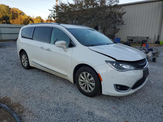 Photo 4 from auction – 2019 CHRYSLER PACIFICA T with VIN 2C4RC1BG0KR566926