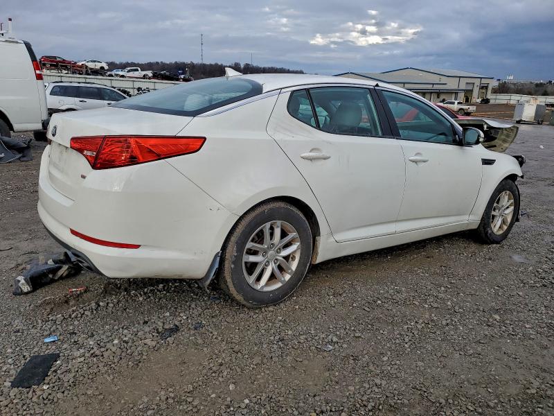 Photo 3 from auction – 2013 KIA OPTIMA LX with VIN KNAGM4A74D5361291