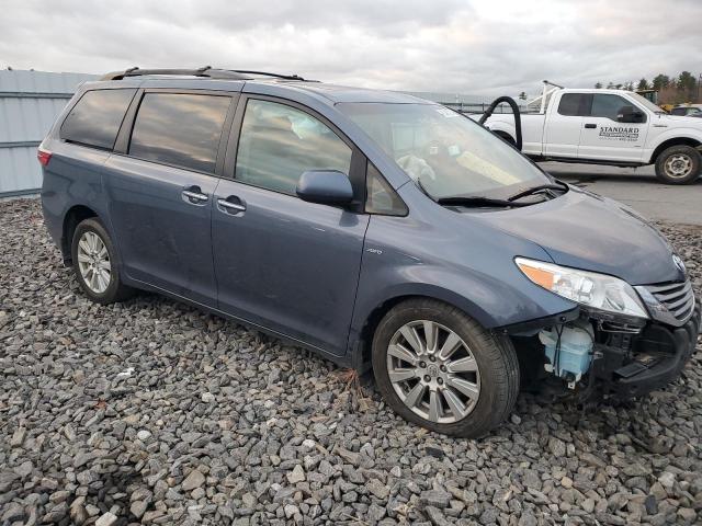 Photo 4 from auction – 2017 TOYOTA SIENNA XLE with VIN 5TDDZ3DC4HS169217