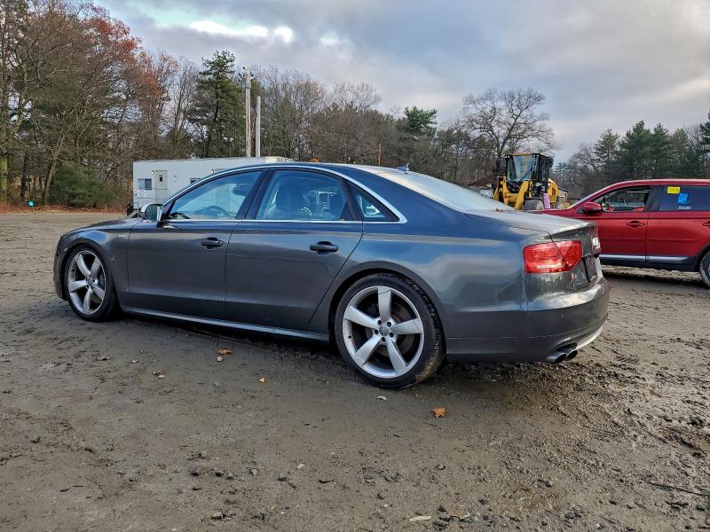 Photo 2 from auction – 2013 AUDI S8 QUATTRO with VIN WAUD2AFD9DN009054