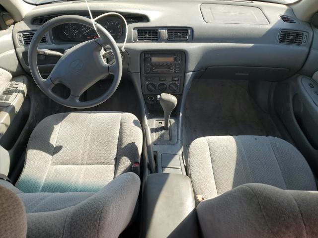 Photo 8 from auction – 2001 TOYOTA CAMRY CE with VIN 4T1BG22K21U100993