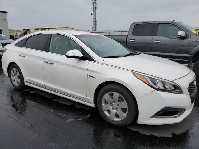 Photo 4 from auction – 2016 HYUNDAI SONATA HYB with VIN KMHE24L18GA015003