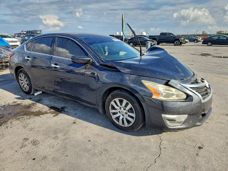 Photo 4 from auction – 2014 NISSAN ALTIMA 2.5 with VIN 1N4AL3AP2EC137767