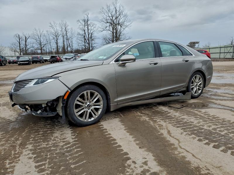 LINCOLN MKZ 2016 with VIN 3LN6L2J91GR623921 - Photo from auction