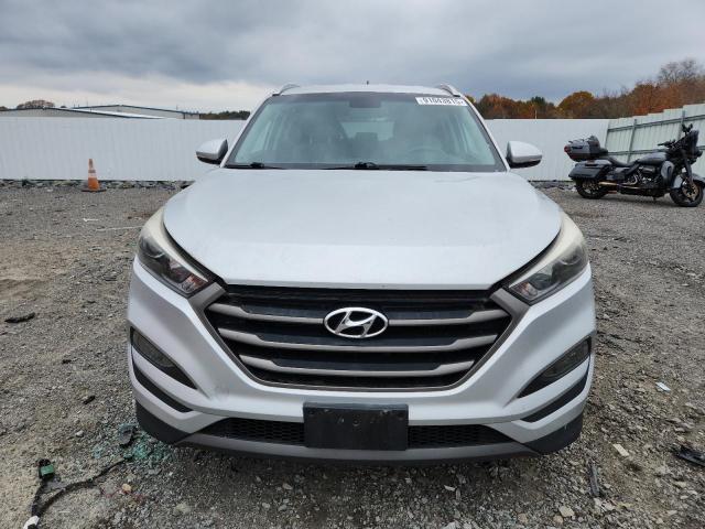 Photo 5 from auction – 2016 HYUNDAI TUCSON LIM with VIN KM8J3CA24GU121769