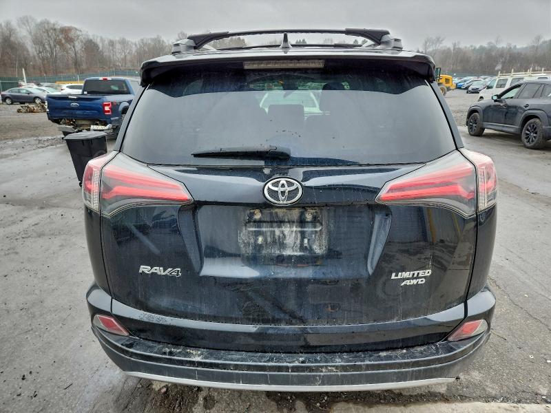 Photo 6 from auction – 2017 TOYOTA RAV4 LIMIT with VIN 2T3DFREV3HW674997
