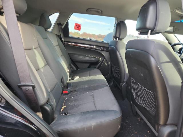 Photo 11 from auction – 2013 KIA SORENTO LX with VIN 5XYKTCA63DG372436