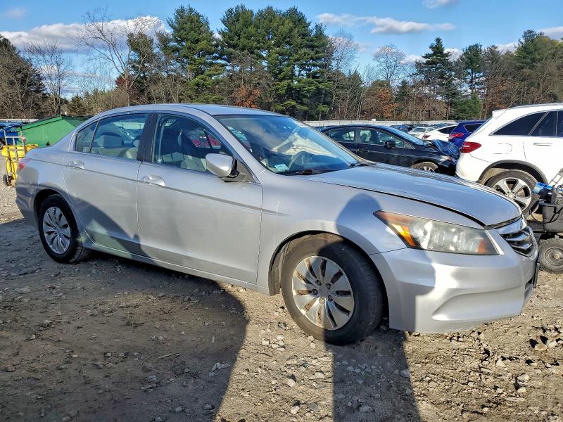 Photo 4 from auction – 2011 HONDA ACCORD LX with VIN 1HGCP2F37BA129289