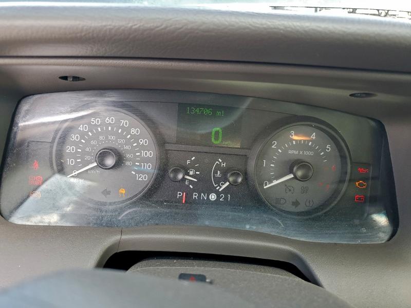 Photo 9 from auction – 2007 MERCURY GRAND MARQ with VIN 2MEFM75V47X624700