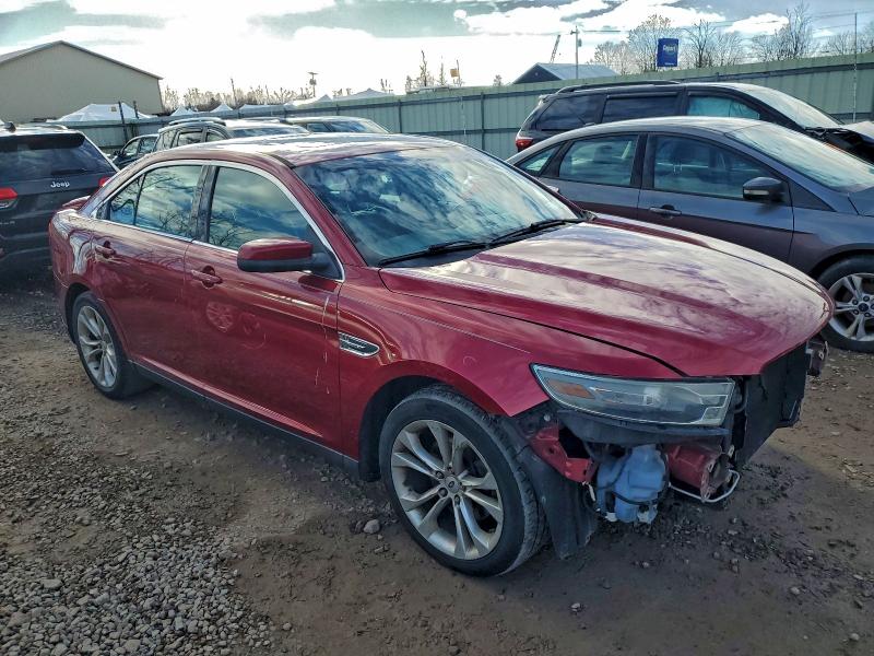 Photo 4 from auction – 2013 FORD TAURUS SEL with VIN 1FAHP2E87DG142034