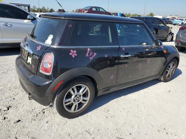 Photo 3 from auction – 2013 MINI COOPER with VIN WMWSU3C59DT688409