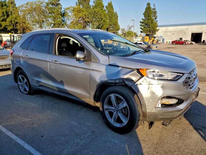Photo 4 from auction – 2020 FORD EDGE SEL with VIN 2FMPK3J96LBA48883
