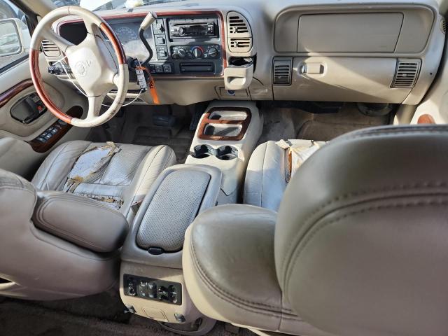 Photo 8 from auction – 2000 CADILLAC ESCALADE L with VIN 1GYEK63R8YR222834