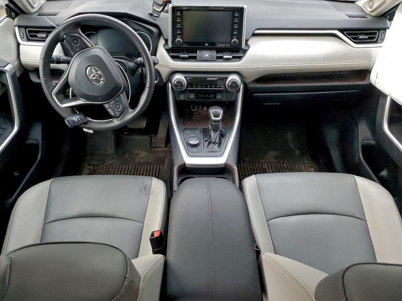 Photo 8 from auction – 2020 TOYOTA RAV4 LIMIT with VIN 2T3DWRFV0LW047259