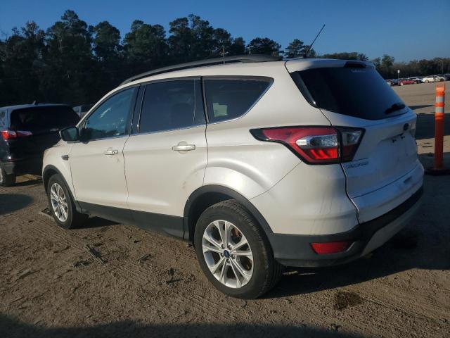Photo 2 from auction – 2017 FORD ESCAPE SE with VIN 1FMCU0GD7HUB73993