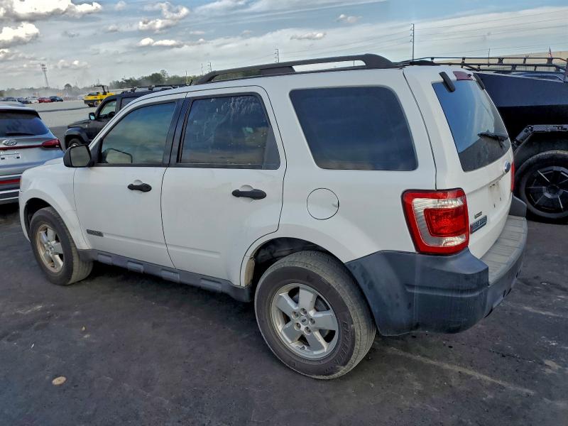 Photo 2 from auction – 2008 FORD ESCAPE XLS with VIN 1FMCU02Z38KE31604