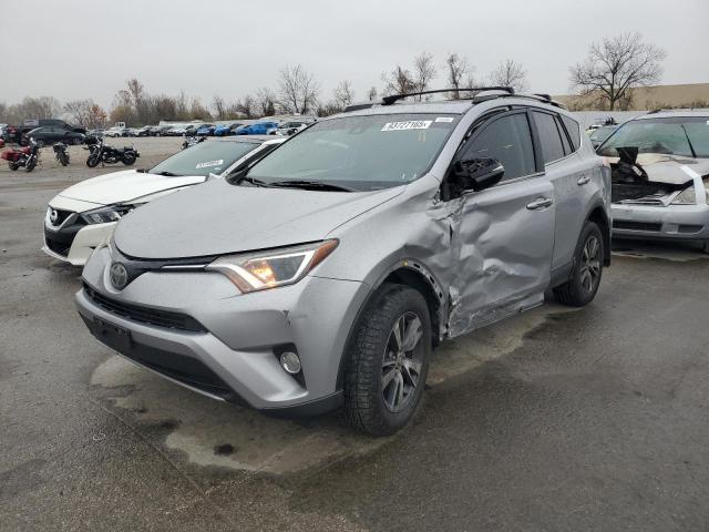 TOYOTA RAV4 XLE 2017 z numerem VIN 2T3RFREV3HW651306 - Zdjęcie z aukcji