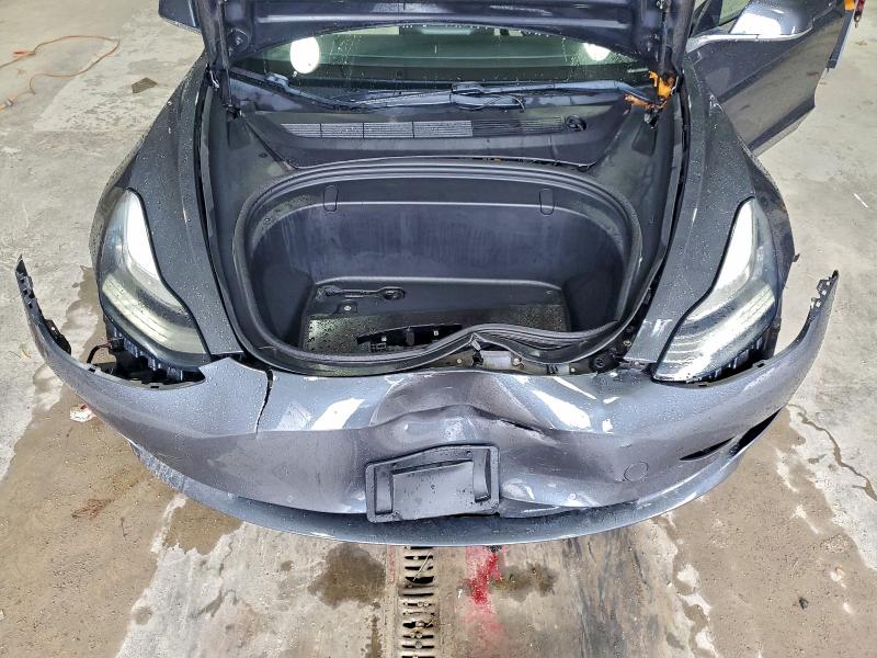Photo 11 from auction – 2018 TESLA MODEL 3 with VIN 5YJ3E1EB5JF074953