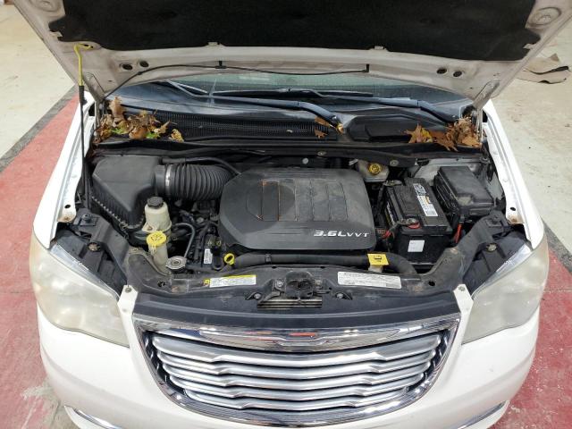 Photo 12 from auction – 2012 CHRYSLER TOWN & COU with VIN 2C4RC1CG5CR307512