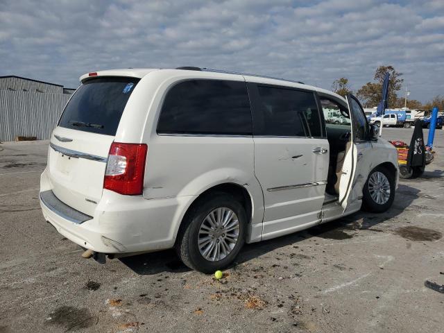 Photo 3 from auction – 2013 CHRYSLER TOWN & COU with VIN 2C4RC1GG0DR620107